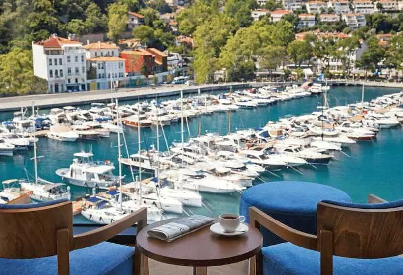 Suite with Views, The Grand Tarabya