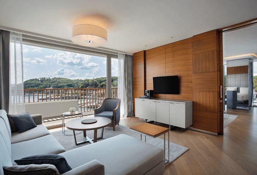 Suite with Views, The Grand Tarabya