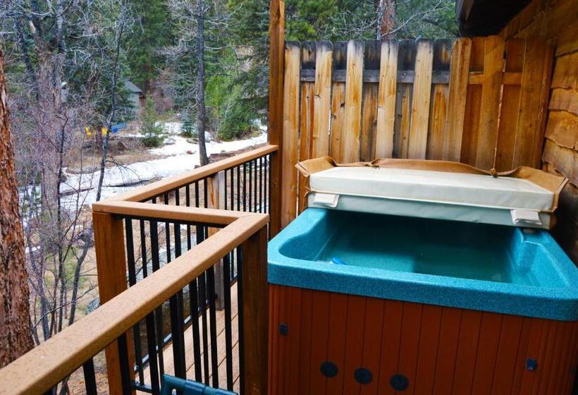 Хижина Deluxe, The Inn On Fall River & Fall River Cabins