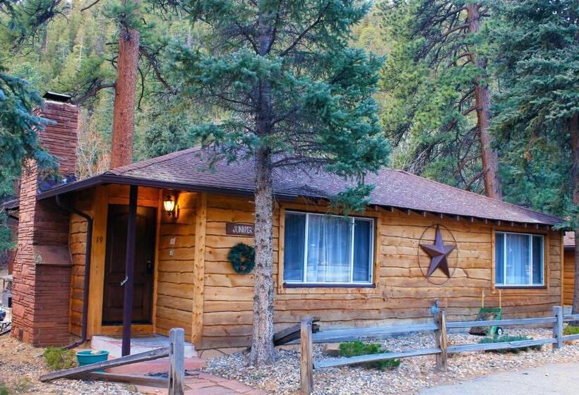 Хижина Deluxe, The Inn On Fall River & Fall River Cabins