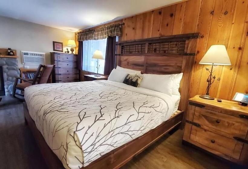 Хижина Deluxe, The Inn On Fall River & Fall River Cabins