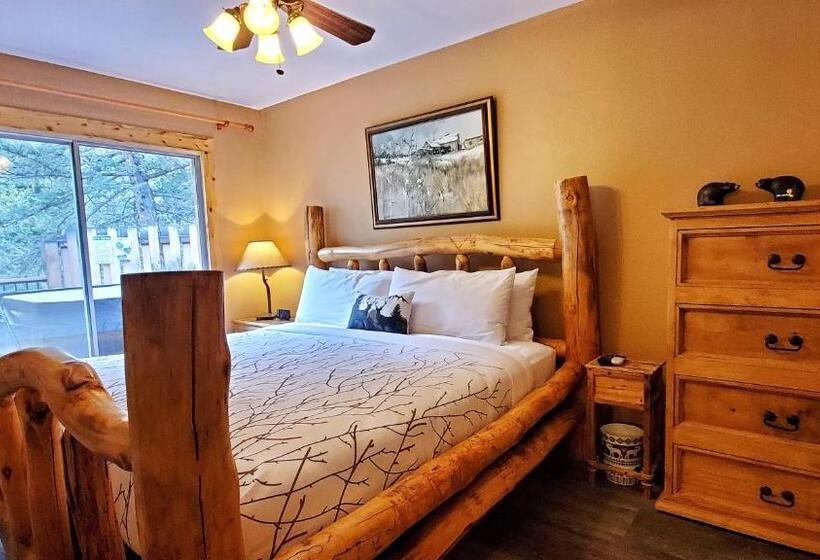 Хижина, The Inn On Fall River & Fall River Cabins