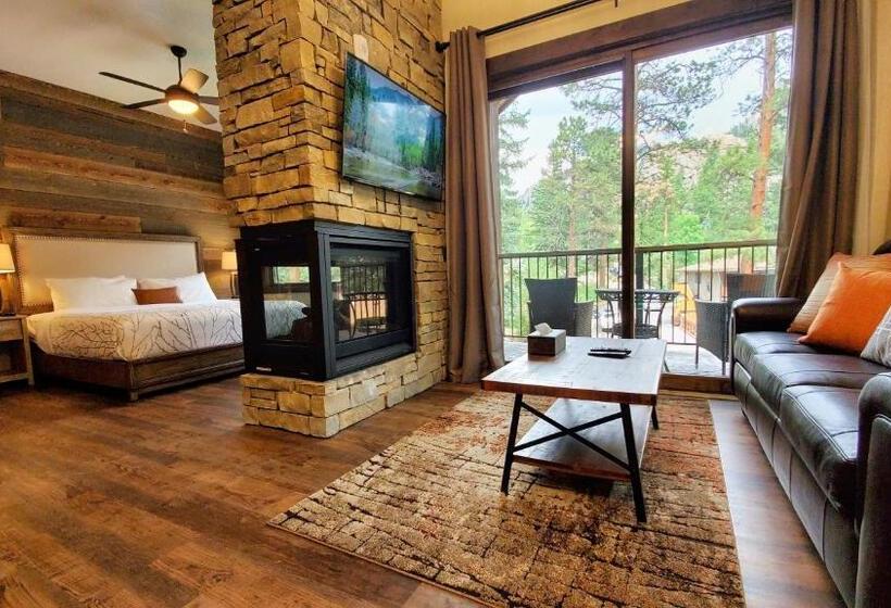 Люкс Кровать Кинг, The Inn On Fall River & Fall River Cabins