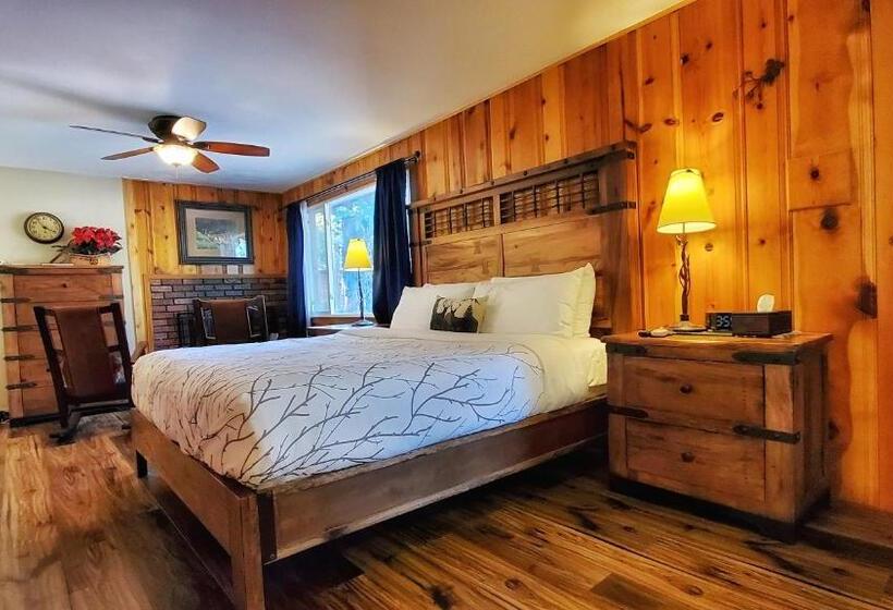 Хижина Deluxe, The Inn On Fall River & Fall River Cabins