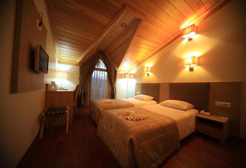 标准间, Iksir Resort Town