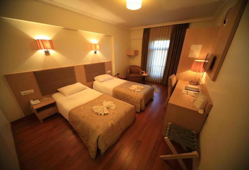 标准间, Iksir Resort Town