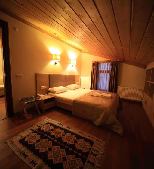 家庭间, Iksir Resort Town