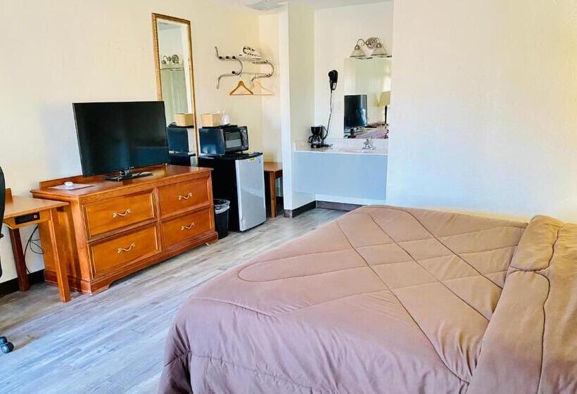 غرفة سوبيريور, Ozark Inn & Suites