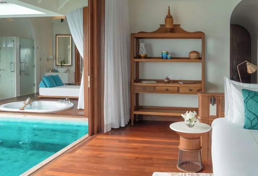 ویلای یک اتاق خوابه با استخر شنا, Anantara Kihavah Maldives Villas