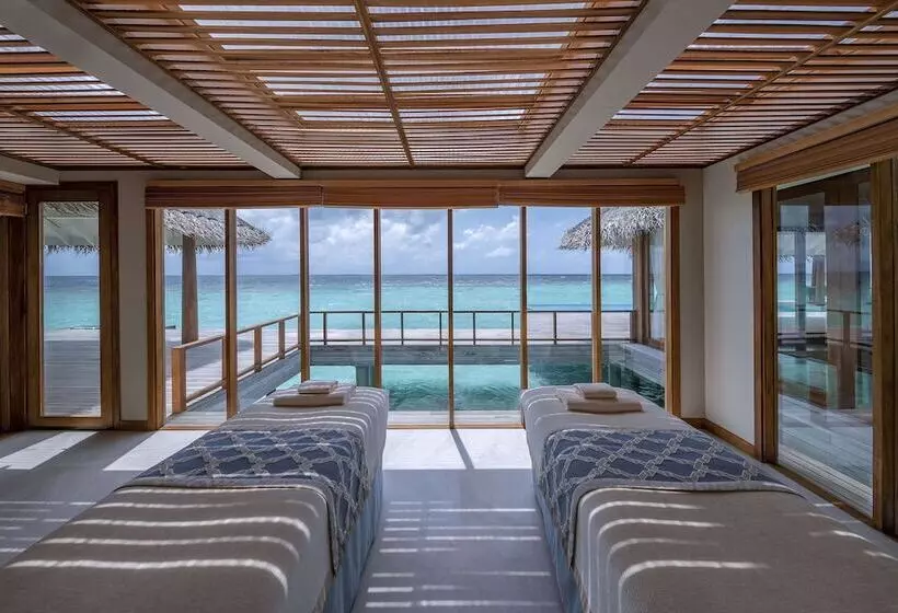2 Bedroom Apartment with Pool, Anantara Kihavah Maldives Villas