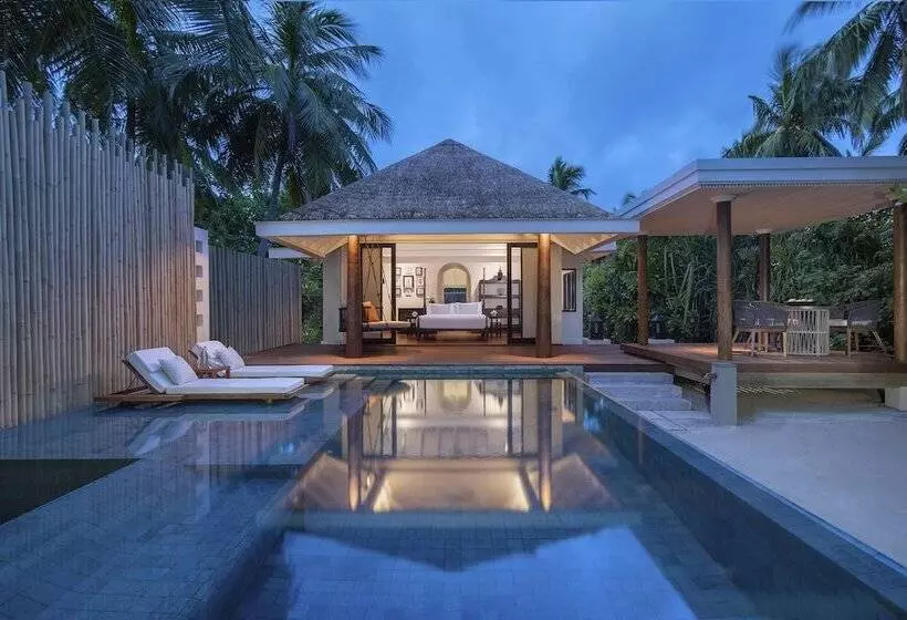 ویلای یک اتاق خوابه با استخر شنا, Anantara Kihavah Maldives Villas