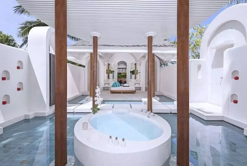 ویلای یک اتاق خوابه با استخر شنا, Anantara Kihavah Maldives Villas