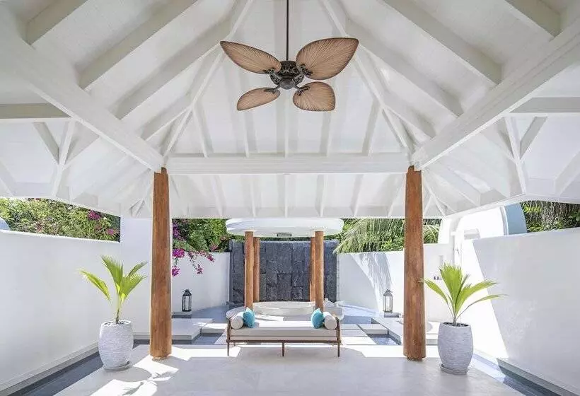 2 Bedroom Apartment with Pool, Anantara Kihavah Maldives Villas