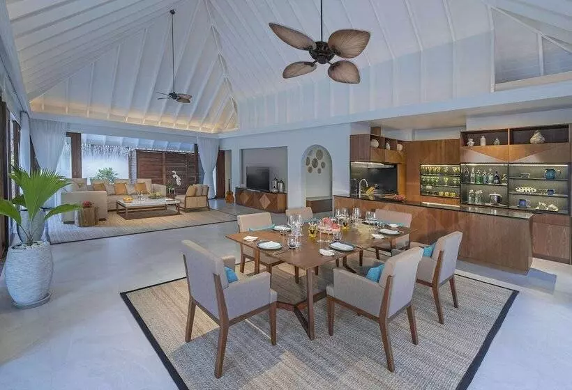آپارتمان 3 خوابه, Anantara Kihavah Maldives Villas
