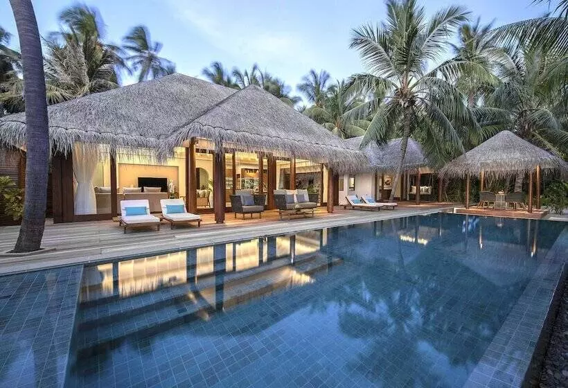 آپارتمان 3 خوابه, Anantara Kihavah Maldives Villas