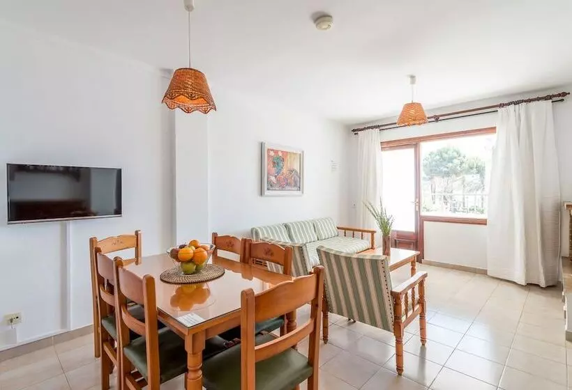 آپارتمان 2 خوابه با چشم‌انداز دریا, Apartamentos Ros