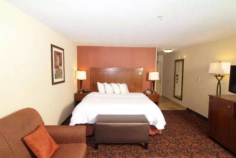 Standard-huone King-vuode, Hampton Inn Yorkville