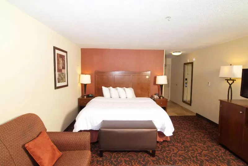 Standard-huone King-vuode, Hampton Inn Yorkville
