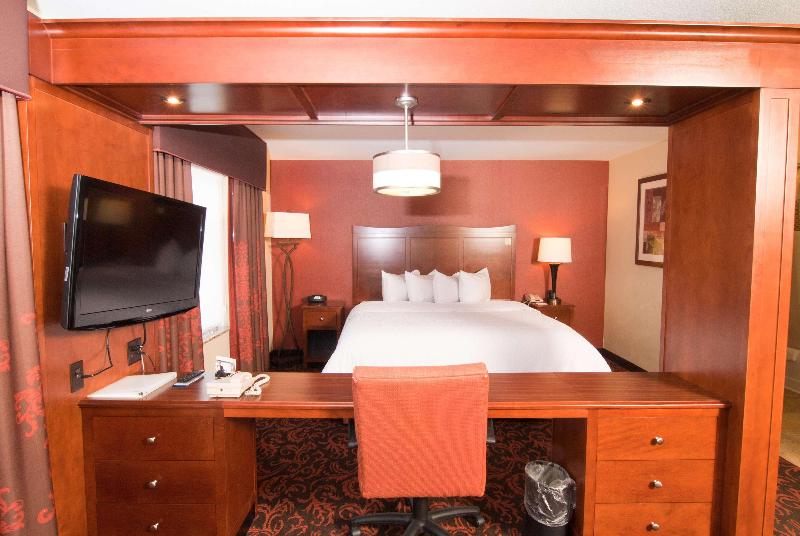 إستوديو قياسى سرير كينج, Hampton Inn Yorkville