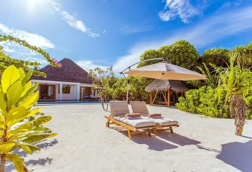 اتاق لوکس, Hideaway Beach Resort & Spa
