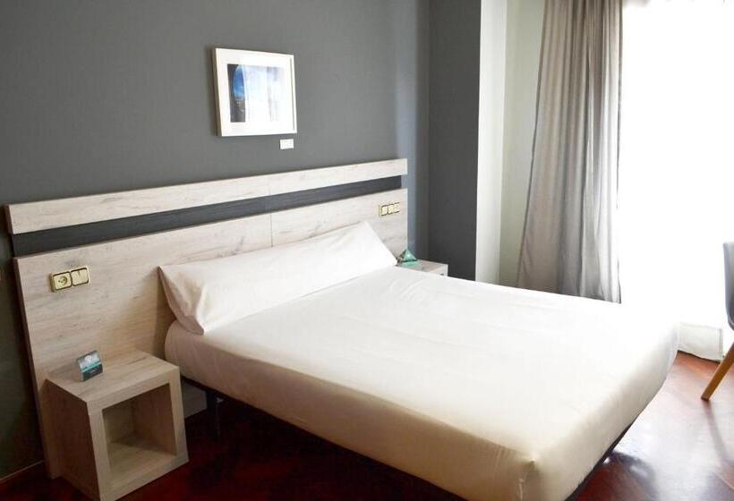 اتاق استاندارد, Alda Puerta Coruna