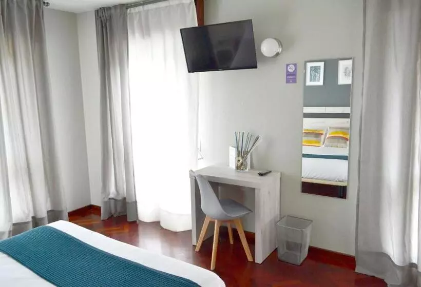 Premium-huone, Alda Puerta Coruna