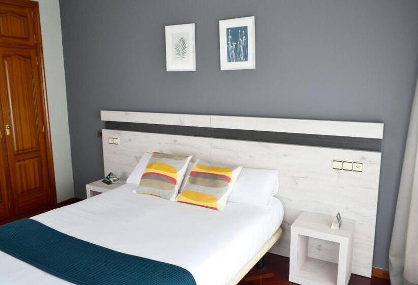 اتاق پرمیوم, Alda Puerta Coruna