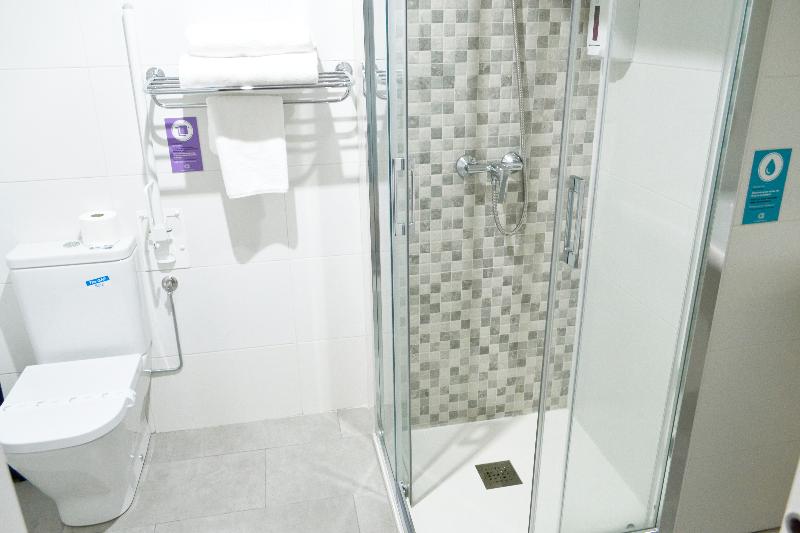 اتاق استاندارد, Alda Puerta Coruna