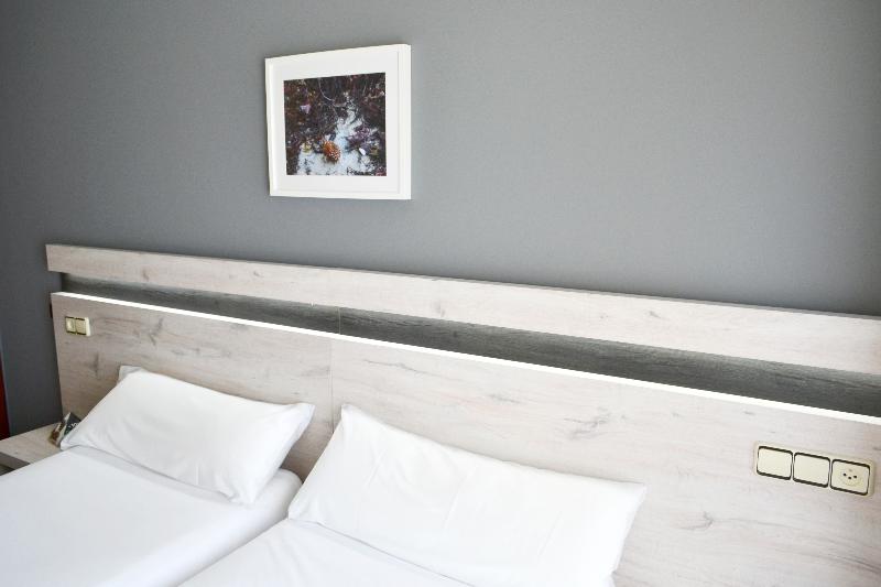 اتاق استاندارد, Alda Puerta Coruna