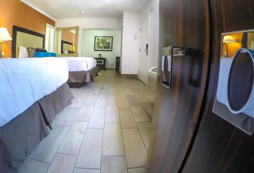 スイート, Adara Palm Springs