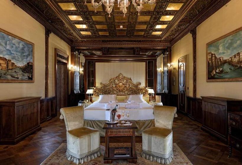 سوییت جونیور, Ai Reali   Small Luxury Hotels Of The World