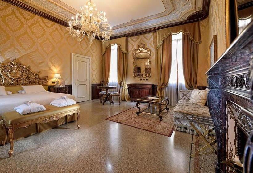 سوییت جونیور, Ai Reali   Small Luxury Hotels Of The World