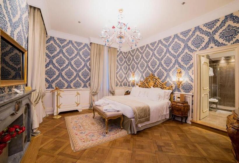 سوئیت با چشم‌انداز, Ai Reali   Small Luxury Hotels Of The World