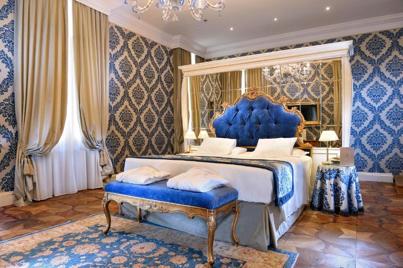 سوییت جونیور, Ai Reali   Small Luxury Hotels Of The World