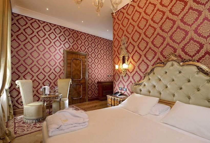 اتاق سوپریور, Ai Reali   Small Luxury Hotels Of The World