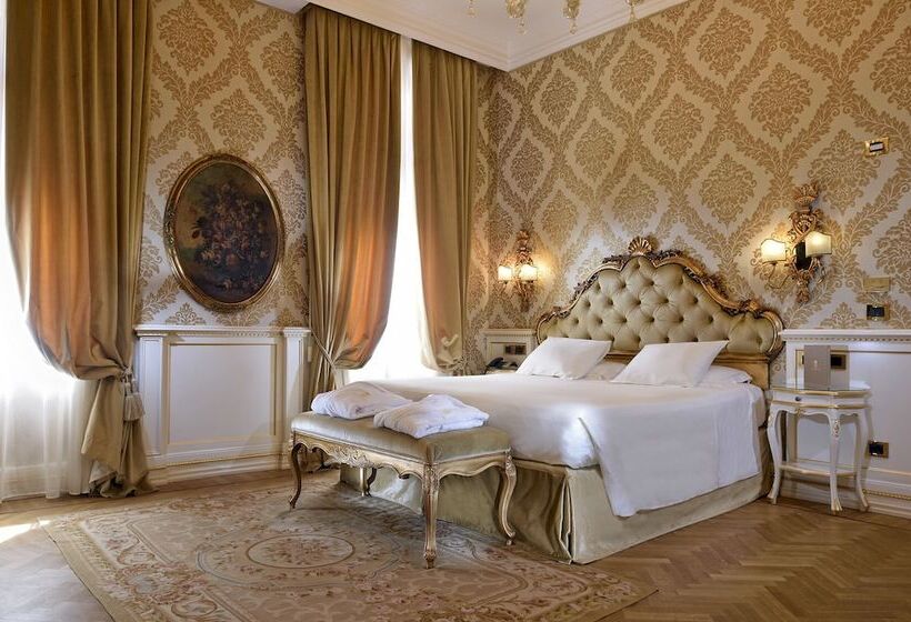 اتاق لوکس, Ai Reali   Small Luxury Hotels Of The World