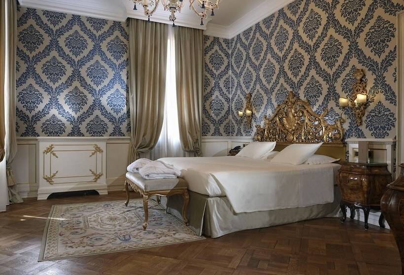 سوئیت با چشم‌انداز, Ai Reali   Small Luxury Hotels Of The World