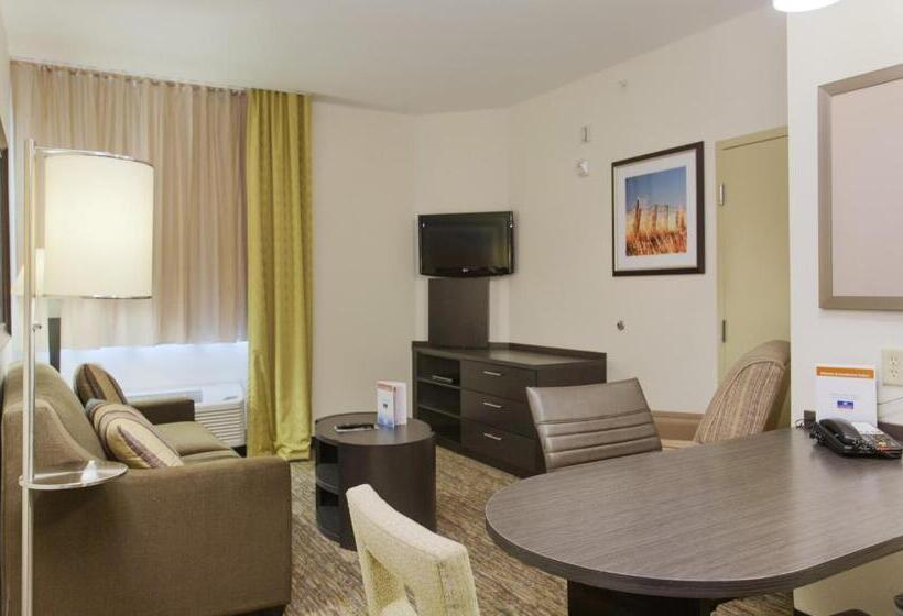 Люкс, Candlewood Suites San Marcos, An Ihg