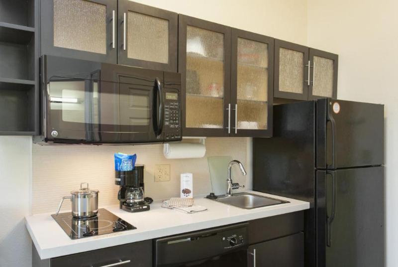 Студио Стандарт Кровать Кинг, Candlewood Suites San Marcos, An Ihg