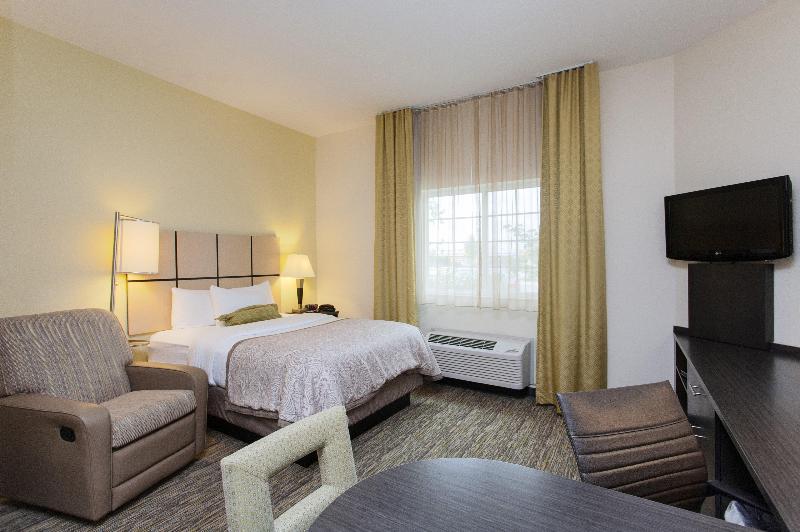 Студия Стандарт, Candlewood Suites San Marcos, An Ihg