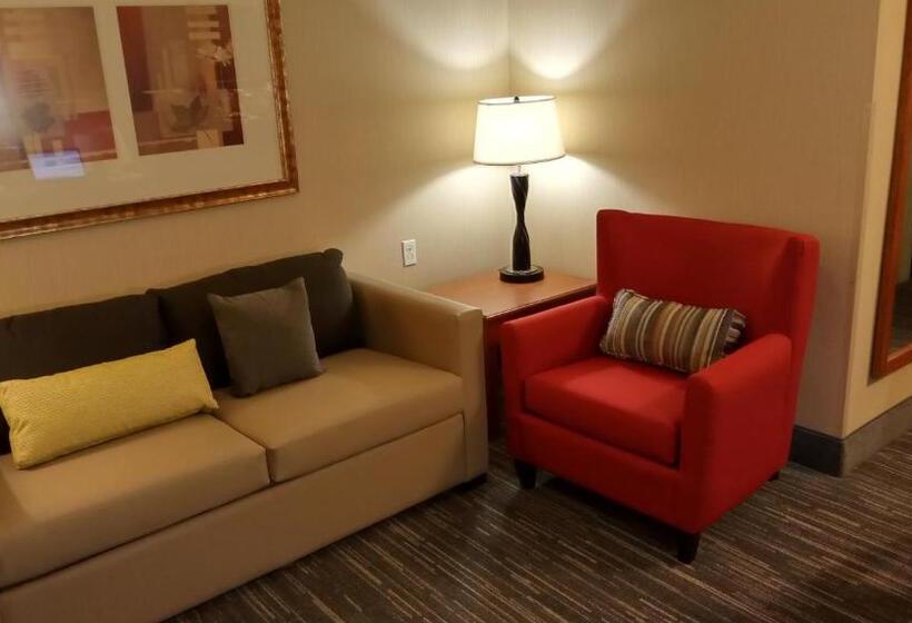Люкс, Country Inn & Suites By Radisson, Toledo South, Oh