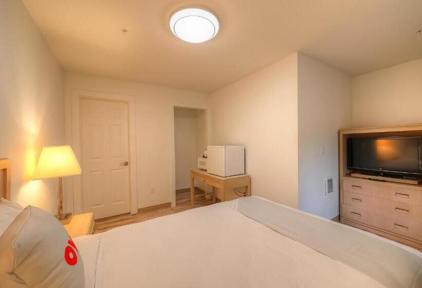 غرفة قياسية, Knights Inn Newport