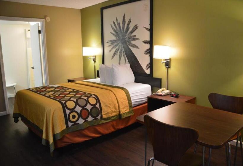 غرفة قياسية لذوى الاحتياجات الخاصة, Super 8 By Wyndham Monticello