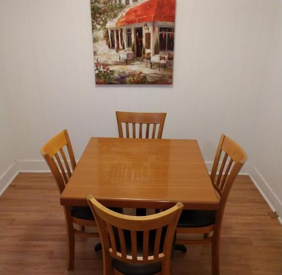 Апартаменты 1 Спальня, Wayne