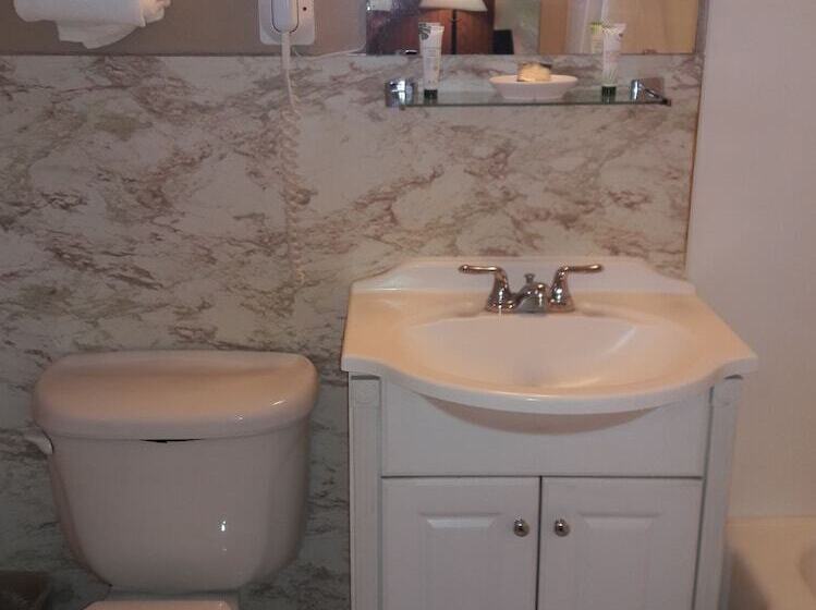 غرفة قياسية, Monroe Motel