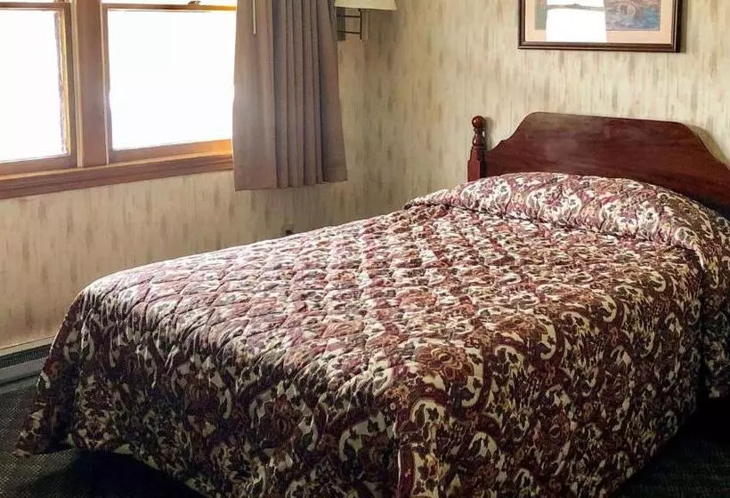 キングサイズベッドのスタンダードルーム, Pleasant Valley Motel West Stockbridge