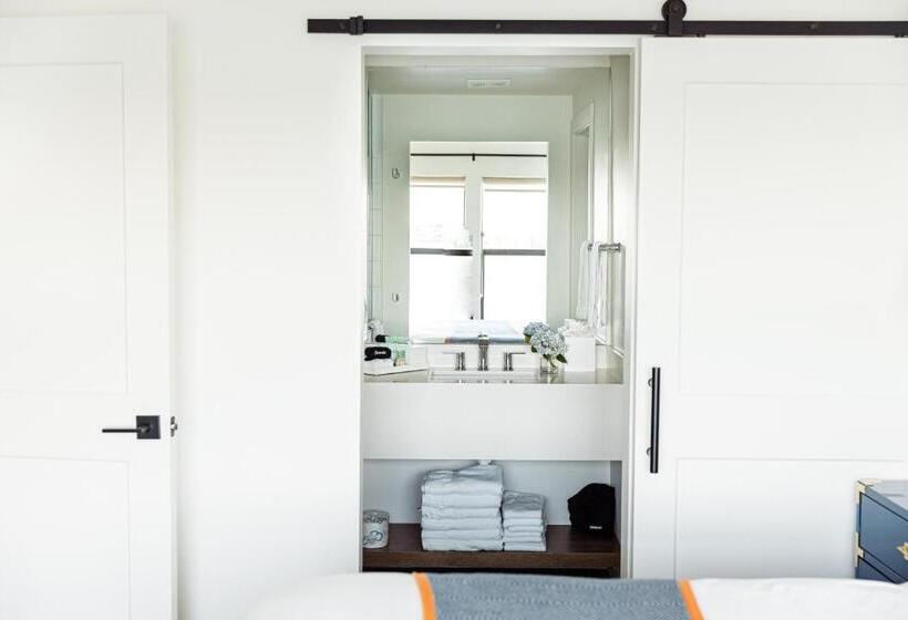 جناح سوبيريور, The Suites At Fishermen S Village   2 Bedroom Suites