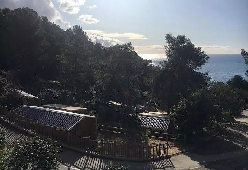 ３ベッドルームハウス, Camping Cala Llevado