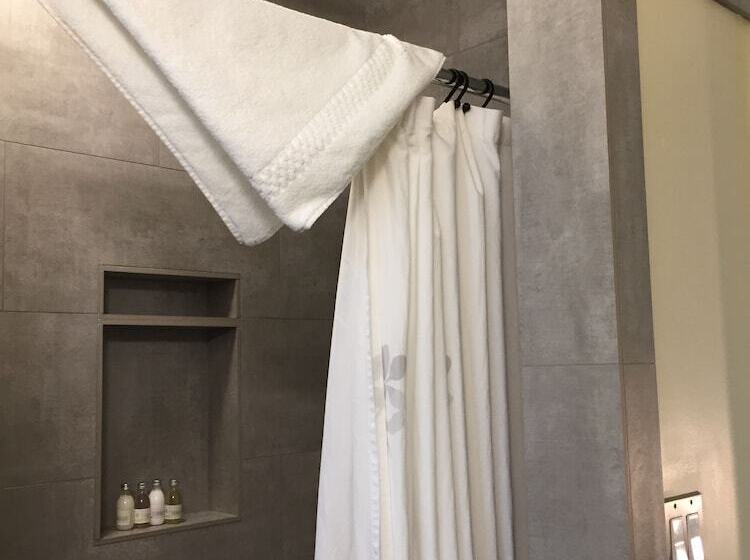 غرفة ديلوكس, Beach Bungalow Inn And Suites