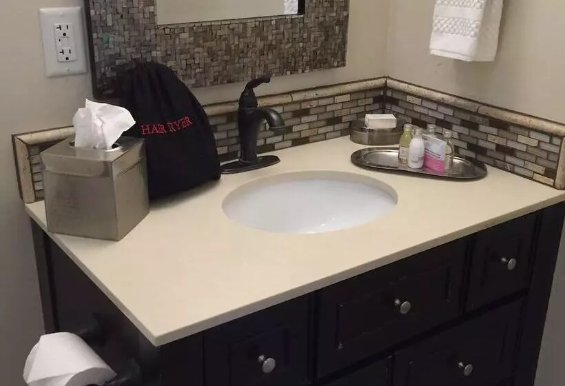 デラックスルーム, Beach Bungalow Inn And Suites